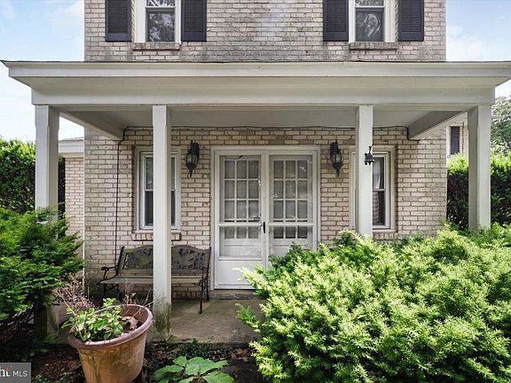 4th image of 102 Shockey Cir