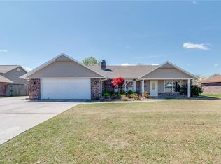 4303 Chapman Ave, Springdale, AR 72762