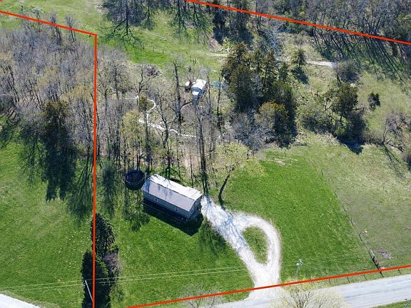 3rd image of 2956 S County Road 850 E