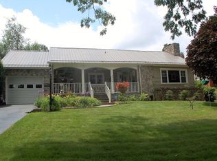 2339 Verdun Hts, Bluefield, WV 24701