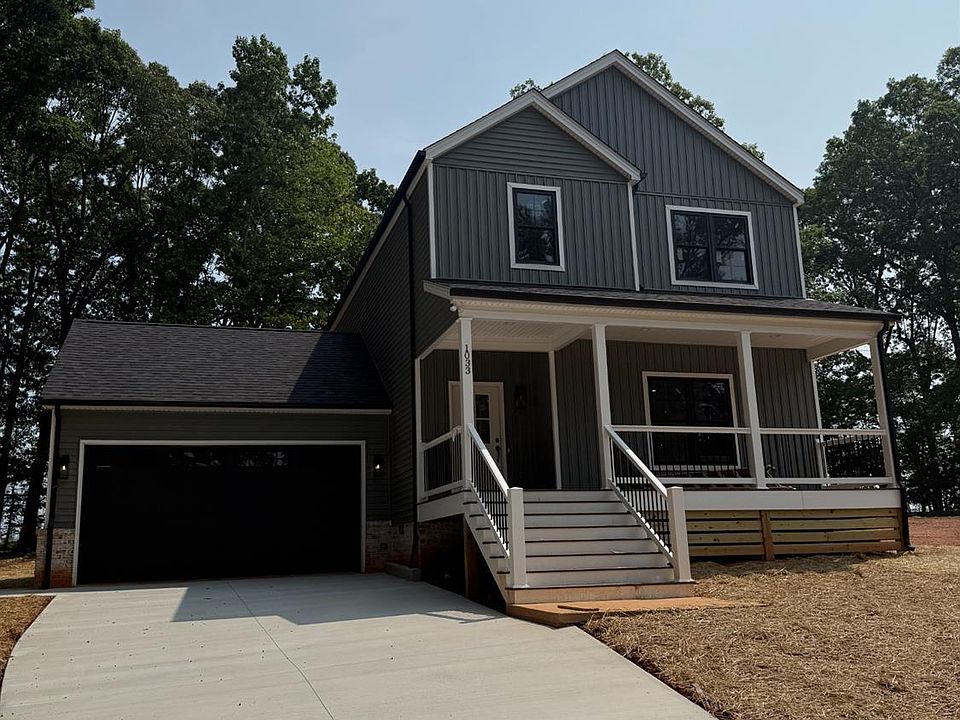 1st image of 1033 Ivy Woods Dr