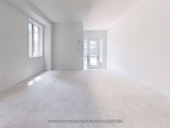 5th image of 1000 Andrew Murdoch St