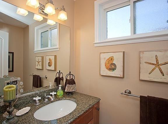 4th image of 529 Benson Way