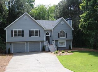 105 Williamsburg Ln, Woodstock, GA 30189