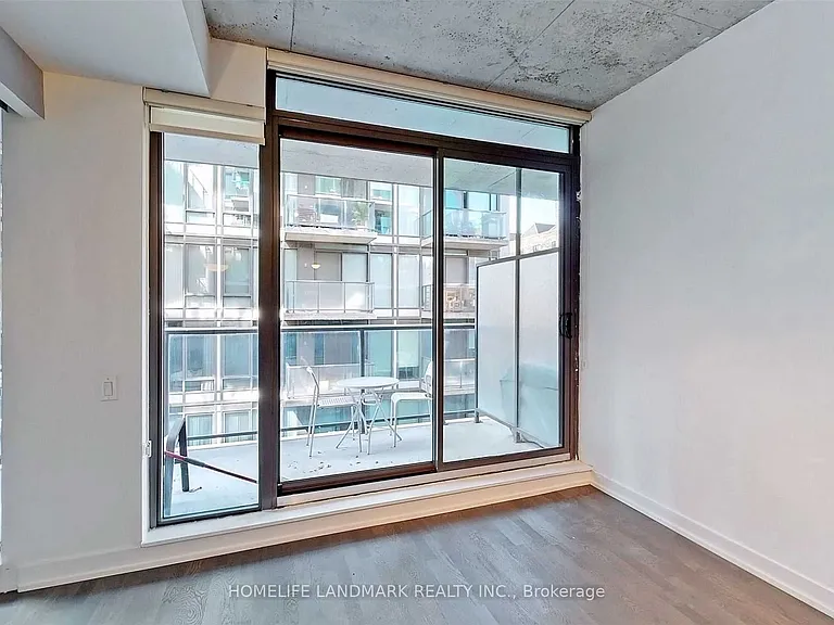 461 Adelaide St W #437 — Photo 8