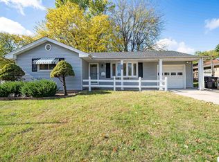 907 S Manual Ave, Peoria, IL 61605