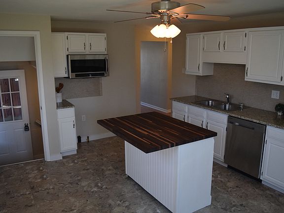 3rd image of 1526 97th St