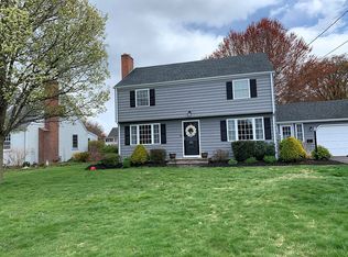 30 Oldham Rd, Wethersfield, CT 06109