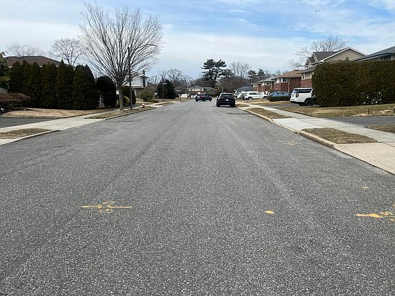 5th image of 130 Ketchams Rd