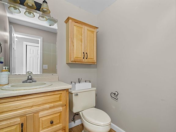5th image of 163 Wedgewood Lane