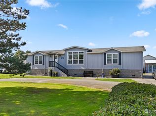 14206 Avon Allen Rd, Mount Vernon, WA 98273