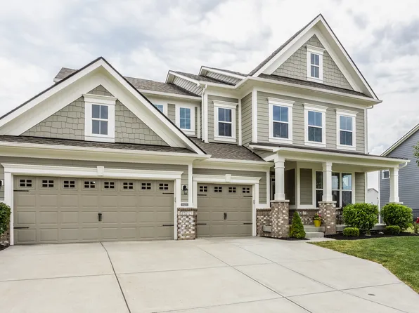 10221 Cloverbank Dr, Fishers, IN 46040
