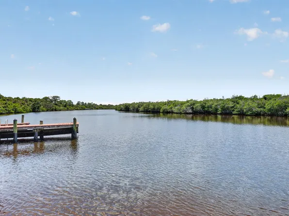 270 SW SOUTH RIVER Drive #204, Stuart, FL 34997