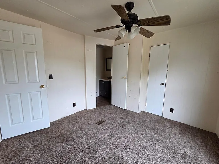 106B Clark St — Photo 4