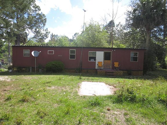 3rd image of 4211 NE 132nd Ct
