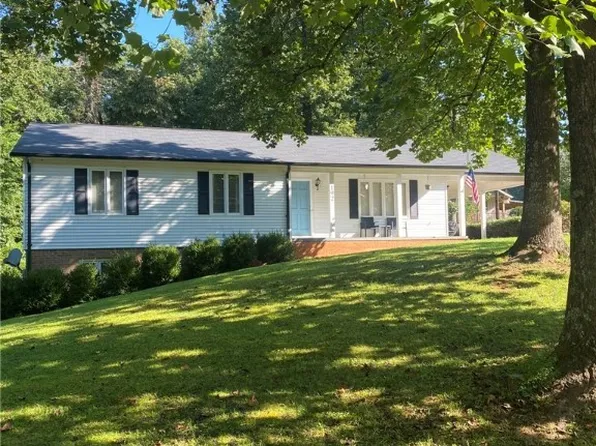 192 Westover Drive, Wilkesboro, NC 28697