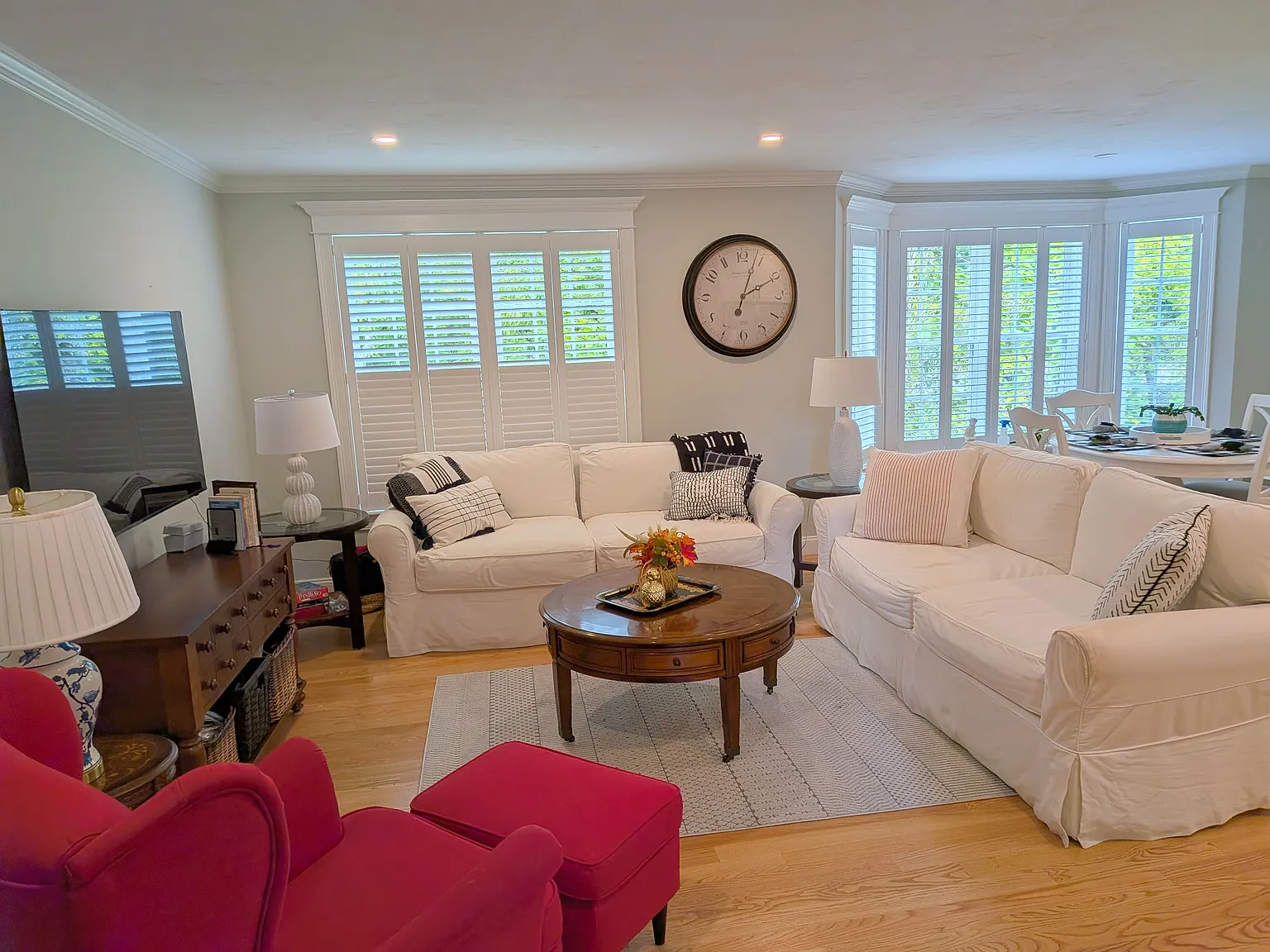 3 bed, 2.5 bath, 1524 sqft, $3,500 — Photo 3