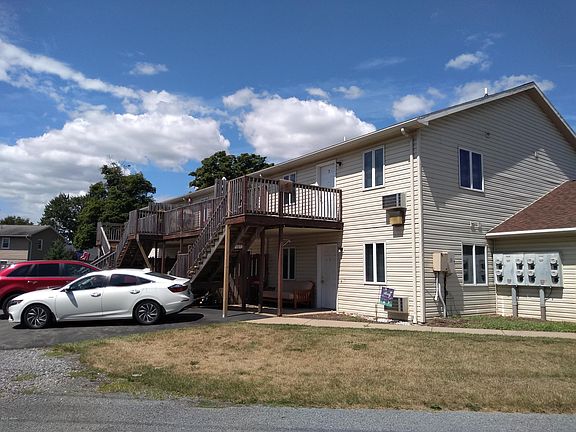 2nd image of 628 N Montour St APT 7