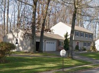 15 Sorghum Mill Dr, Cheshire, CT 06410