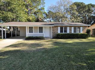 35 Temple Ave, Fort Walton Beach, FL 32548