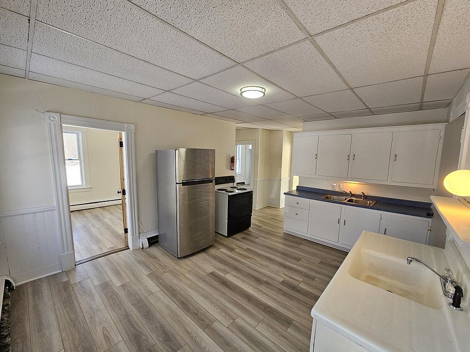 2nd image of 227 Rockingham Street