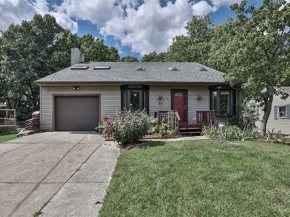 575 Observatory Dr, Cincinnati, OH 45246
