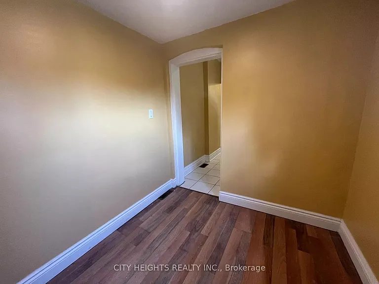 1113 Davenport Rd — Photo 11