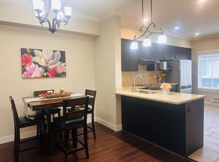 9811 Ferndale Rd #16, Richmond, BC V6Y1X4