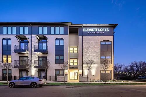Burnett Lofts at Bishop Ridge Photo 1