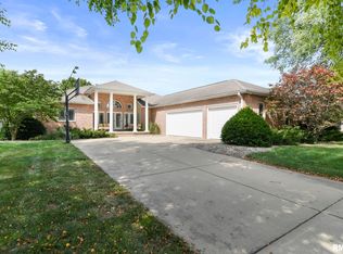 305 Saratoga Chase, Sherman, IL 62684