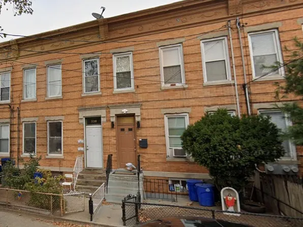 396 Woodlawn Avenue image 20 of 20