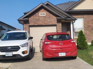 3198 Seville Ave, Windsor, ON N8N0A4