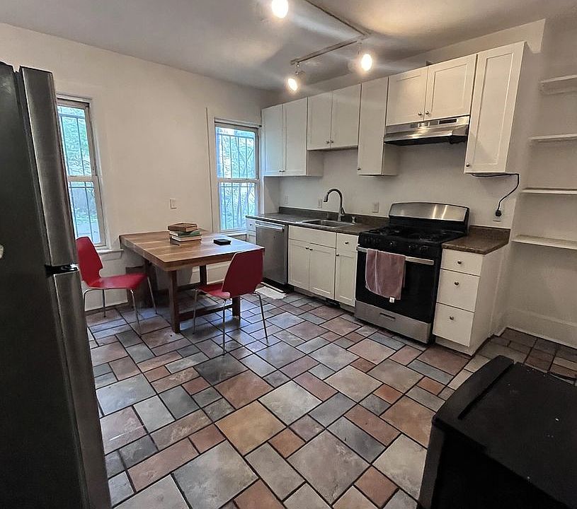 1st image of 6 Sewall St #20
