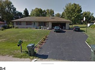 7301 Cornflower Rd, Cherry Valley, IL 61016