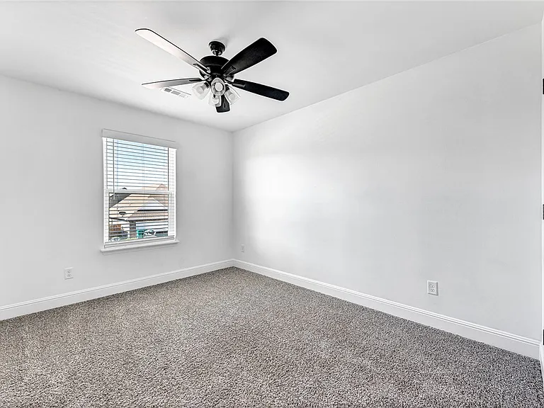 2070 Wildflower Dr — Photo 20