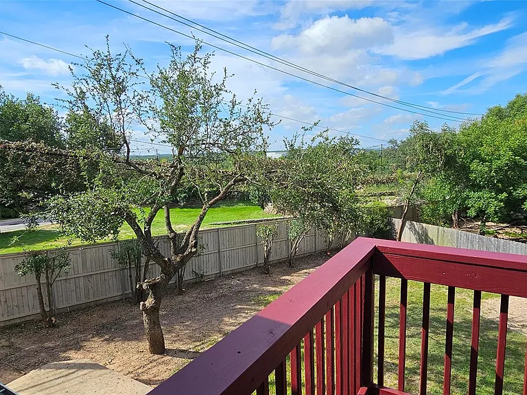 11505 Emerald Falls Dr — Photo 17