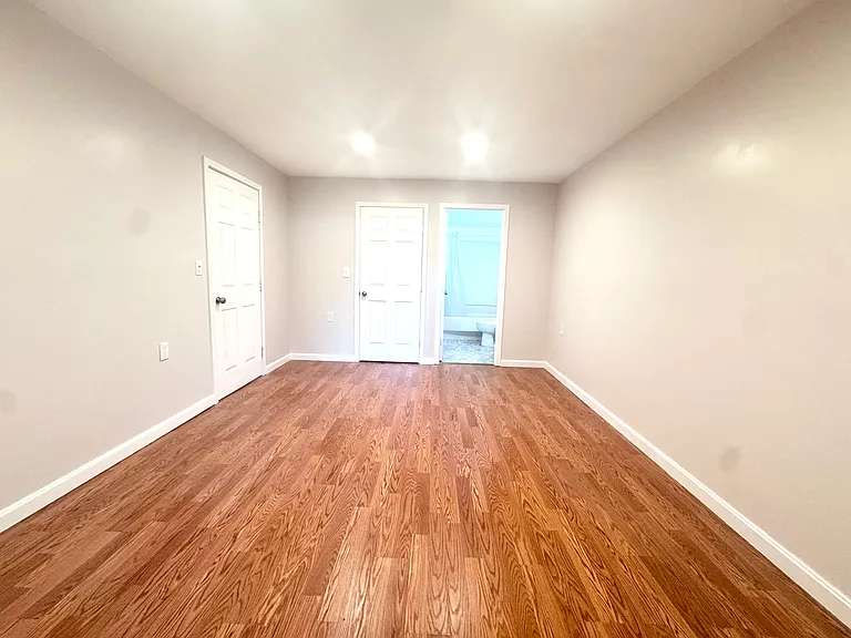 4975 Washington St #109A — Photo 7