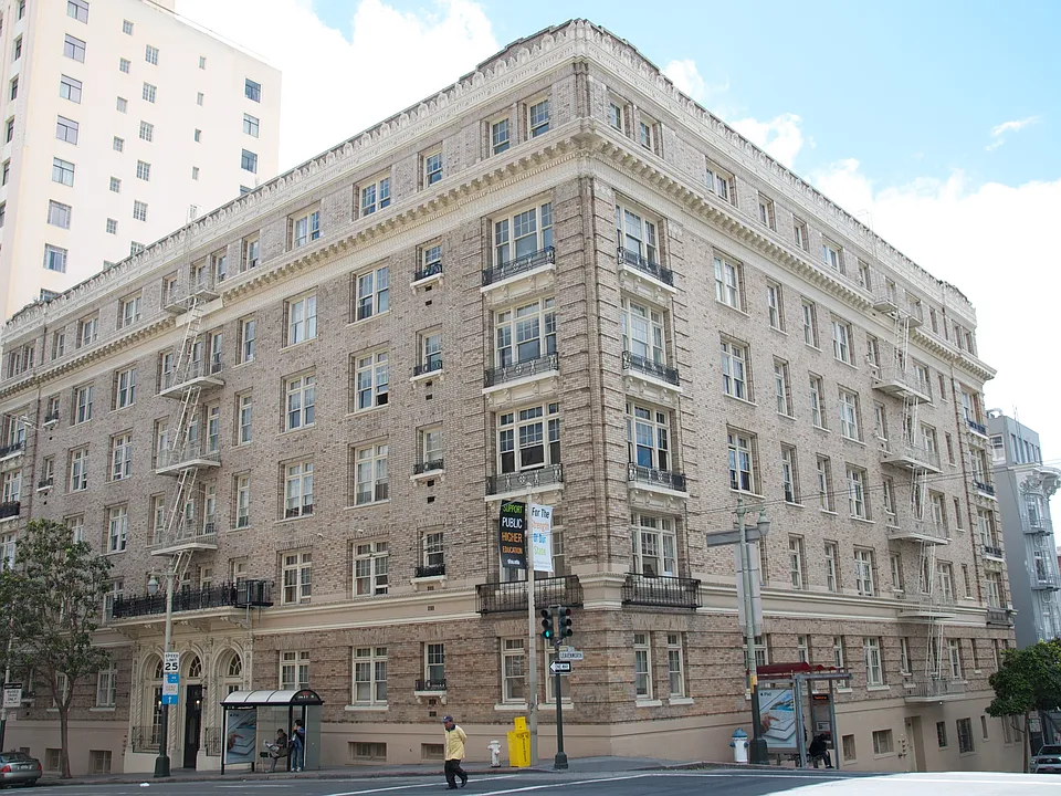 Warrington Apartments