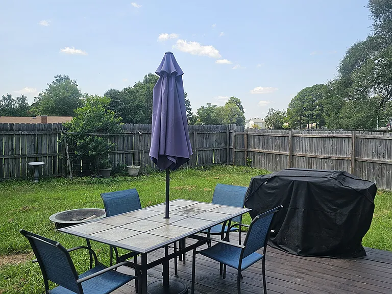 1233 Rockwood Ct — Photo 10