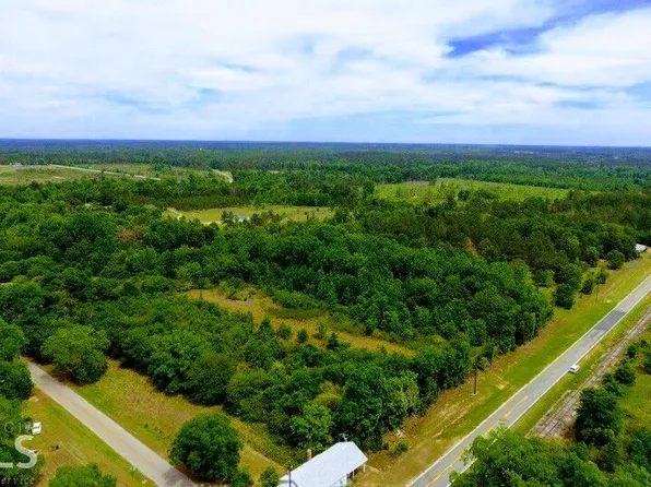 108 Martin Luther King Jr Dr, Wrightsville, GA 31096