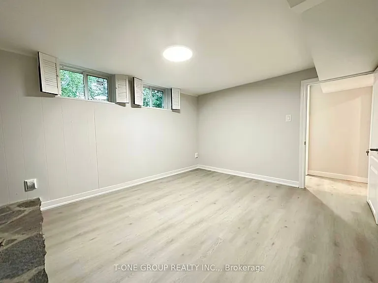 9 Wigmore Dr #BASEMENT — Photo 6