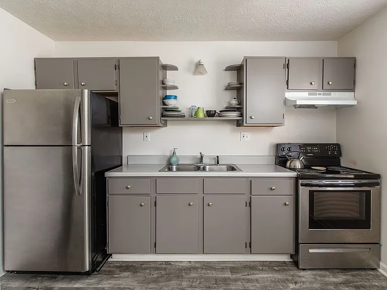 Banks Crossing Apartments — Photo 22