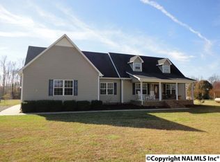 65 Lincoln Loop Rd, Flintville, TN 37335