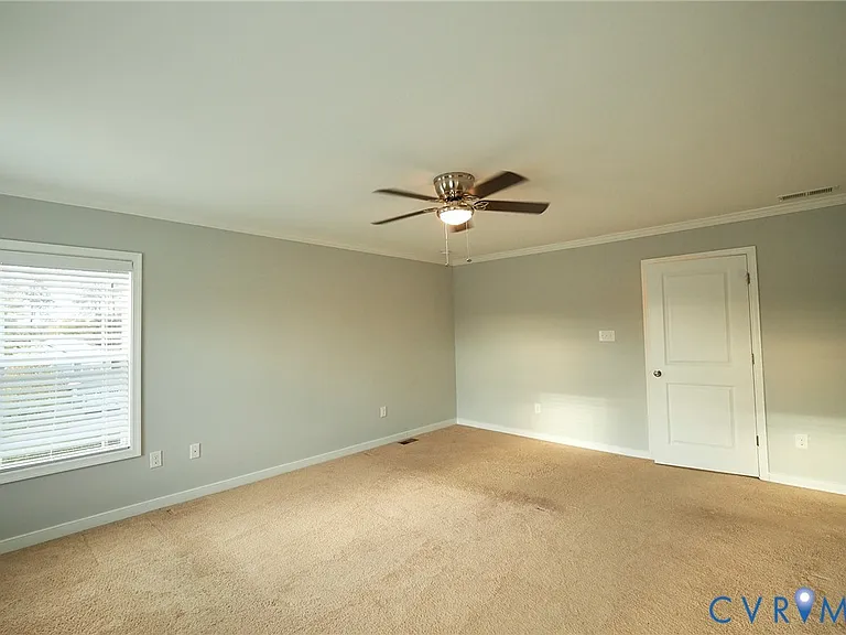 11458 Hayloft Ln — Photo 41