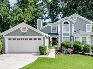 1544 Yorktown Dr, Lawrenceville, GA 30043
