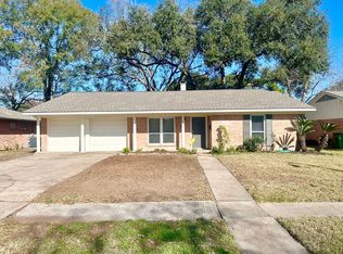 5470 Ariel St, Houston, TX 77096
