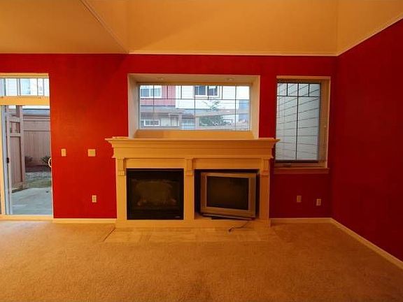 4th image of 18430 36th Ave W APT B