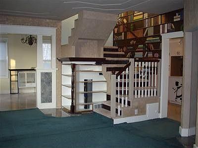 5th image of 821 Couls Ave
