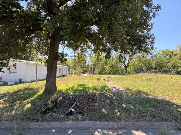 109 Sinclair St, Healdton, OK 73438