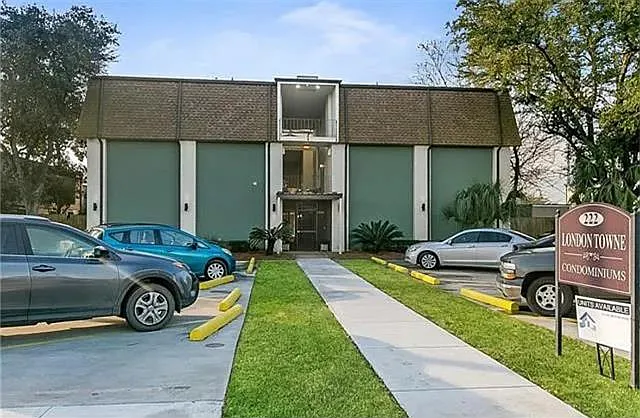 2 bed, 1.0 bath, 1000 sqft, $1,500 — Photo 1